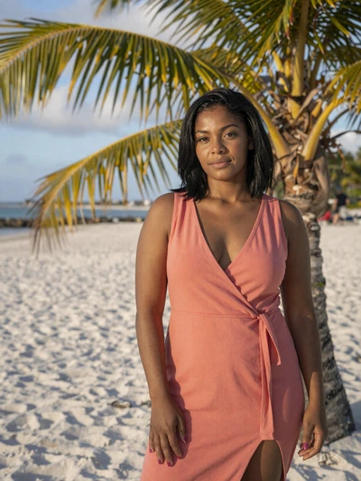 Yuriene, 31, verified Aruban woman from Oranjestad seeking meaningful relationship